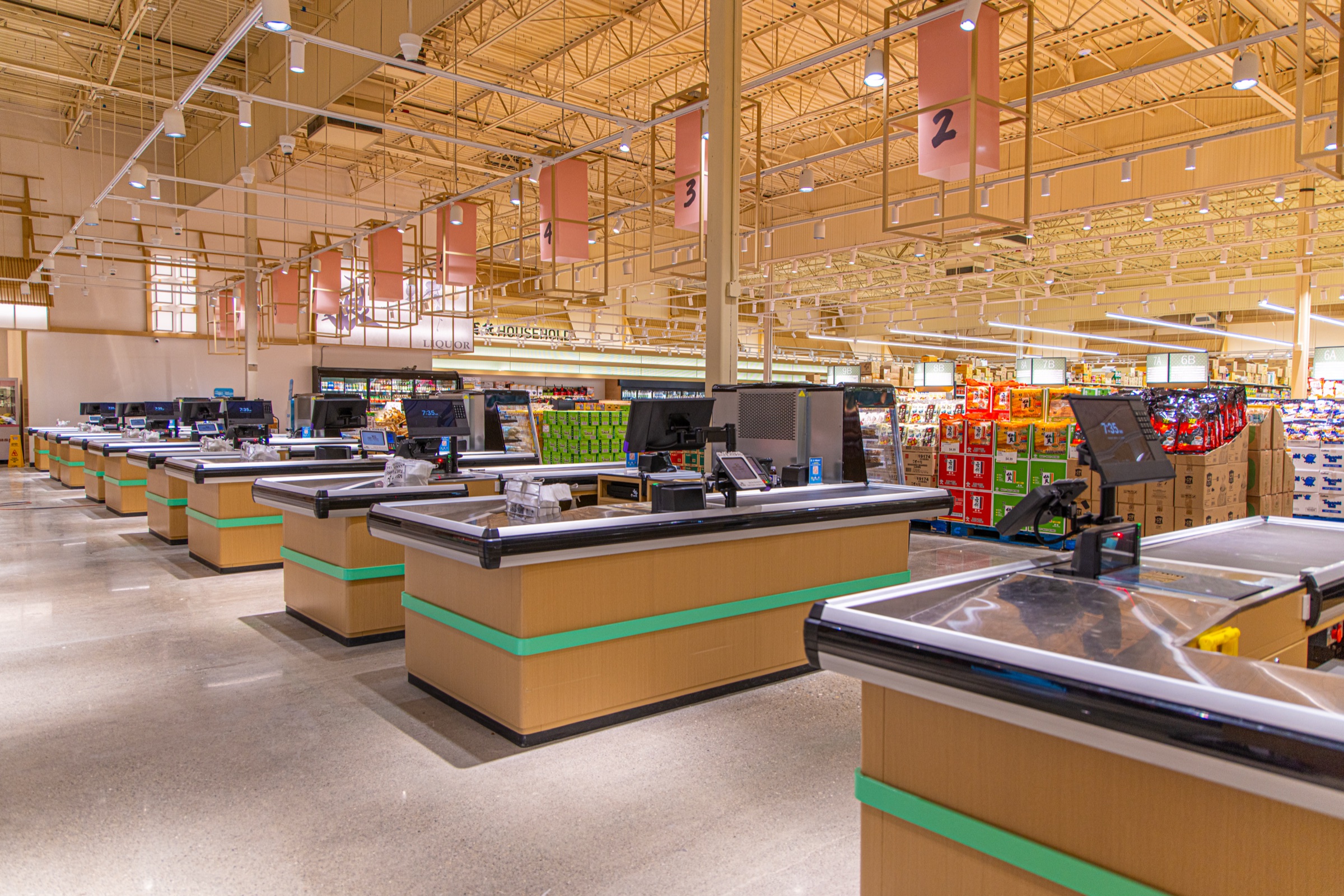 Vori-equipped checkout lanes at Asian Family Market in Tukwila, WA